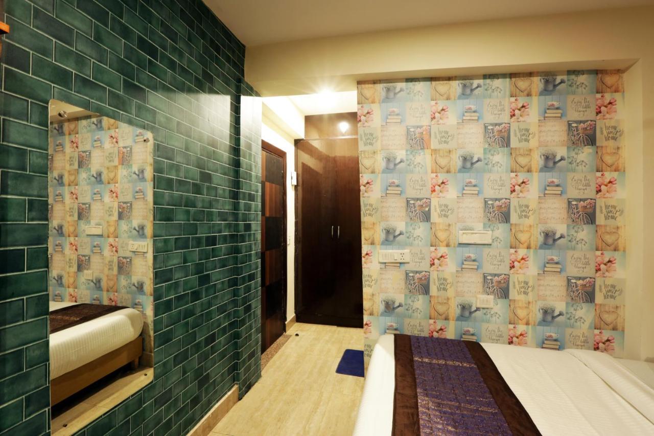Hotel Airport Star Nuova Delhi Esterno foto